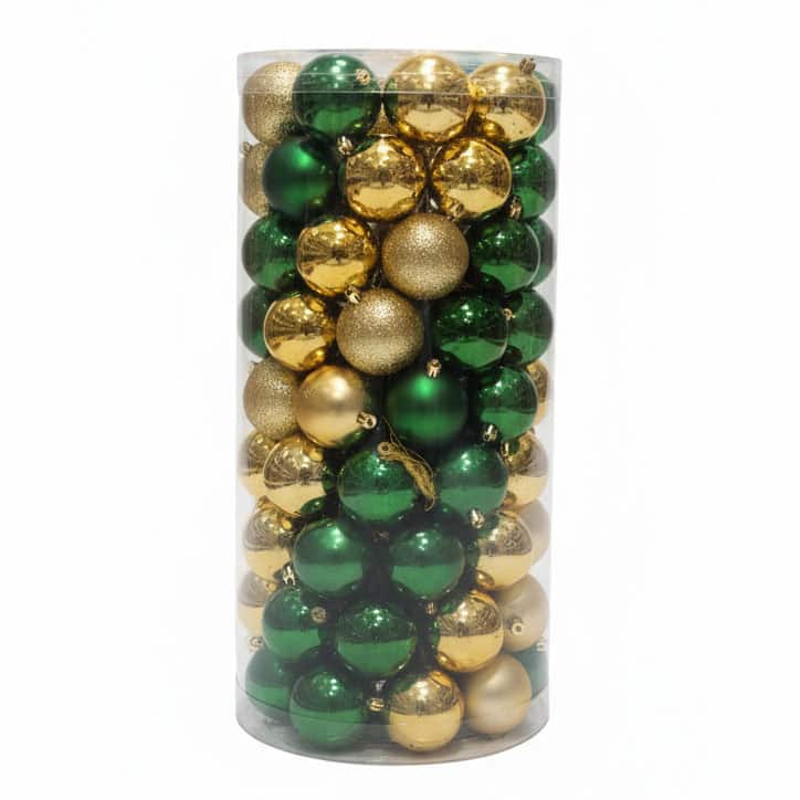 Set di 100 sfere natalizie oro e verde Ø80mm in PVC infrangibile. Lucide, leggere e brillanti, perfette per un albero natalizio elegante e luminoso